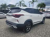 Kia Seltos 2022 - miniatura 4