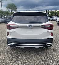 Kia Seltos 2022 - miniatura 5