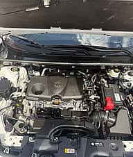 Toyota RAV4 XLE 2020 - miniatura 10
