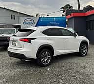 Lexus NX 200T 2016 - miniatura 2