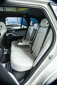 BMW X5 XDRIVE 40i M PACKAGE 2024 - miniatura 8