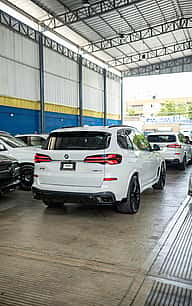 BMW X5 XDRIVE 40i M PACKAGE 2024 - miniatura 6