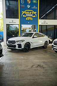 BMW X6 xDrive40i 2022 - miniatura 3
