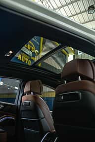 BMW X6 xDrive40i 2025 - miniatura 9
