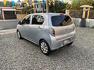 Daihatsu Mira 2016 - miniatura 4