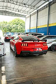 Ford Mustang GT 2024 - miniatura 4