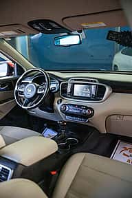 Kia Sorento LX 2017 - miniatura 9