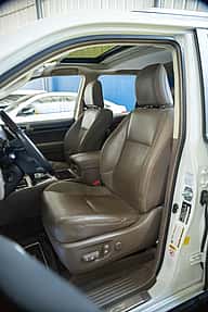 Lexus GX 460 2019 - miniatura 9