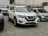 Nissan Rogue 2017 - miniatura 1