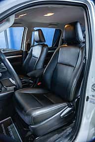 Toyota Hilux 2.4 2025 - miniatura 7