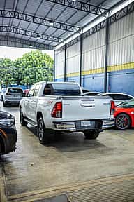 Toyota Hilux 2.4 2025 - miniatura 4