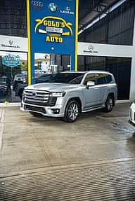 Toyota Land Cruiser 300 GXR 2022 - miniatura 3