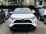 Toyota RAV4 XLE 2023 - miniatura 2