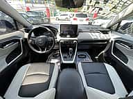 Toyota RAV4 XLE 2025 - miniatura 9