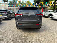 Toyota RAV4 XLE 2025 - miniatura 5