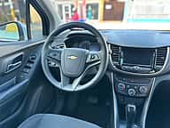 Chevrolet Trax LS 2020 - miniatura 9