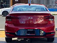 Hyundai Elantra SEL 2020 - miniatura 4