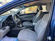 Hyundai Elantra SEL 2020 - miniatura 5