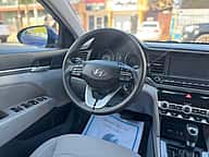 Hyundai Elantra SEL 2020 - miniatura 8