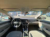 Hyundai Elantra SEL 2020 - miniatura 8