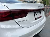 Kia Forte LXS 2023 - miniatura 5