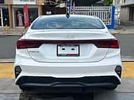 Kia Forte LXS 2023 - miniatura 4