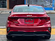 Kia Forte LXS 2023 - miniatura 4