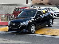 Nissan Kicks SV 2021 - miniatura 2