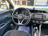 Nissan Kicks SV 2022 - miniatura 9