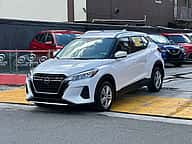 Nissan Kicks SV 2022 - miniatura 2