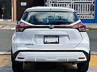 Nissan Kicks SV 2022 - miniatura 4