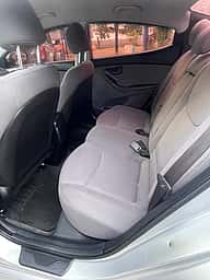 Hyundai Elantra 2015 - miniatura 4