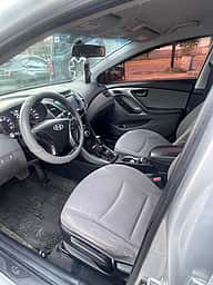 Hyundai Elantra 2015 - miniatura 5
