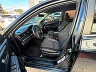 Toyota Camry SE 2015 - miniatura 4