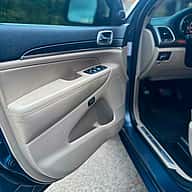Jeep Grand Cherokee Limited 2021 - miniatura 4