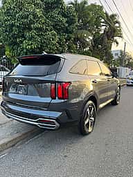 Kia Sorento EX 2023 - miniatura 4