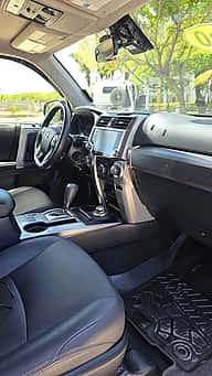 Toyota 4 Runner SR5 Premium 2020 - miniatura 6