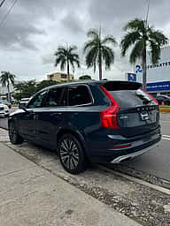Volvo XC90 Momentum T6 2020 - miniatura 3