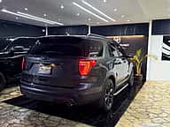 Ford Explorer XLT 2017 - miniatura 8