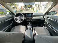 Kia Seltos LX 2023 - miniatura 6
