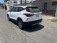 Kia Seltos LX 2023 - miniatura 4