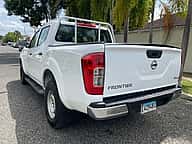 Nissan Frontier NP300 2021 - miniatura 3