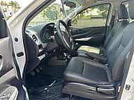 Nissan Frontier NP300 2021 - miniatura 8