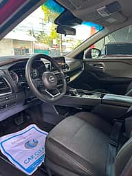 Nissan Rogue SV 2023 - miniatura 2
