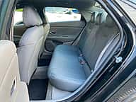 Hyundai Elantra SE 2021 - miniatura 9
