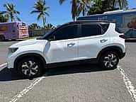 Kia Sonet FULL 2023 - miniatura 3