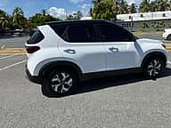 Kia Sonet FULL 2023 - miniatura 4