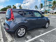 Kia Soul LX 2020 - miniatura 5