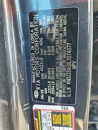 Kia Soul LX 2020 - miniatura 10