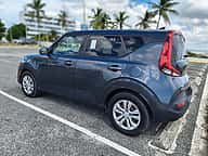 Kia Soul LX 2020 - miniatura 3